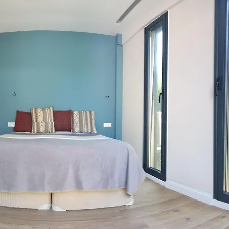 Hotel Urla Merkezde Havuzlu Muestakil Esmirna
