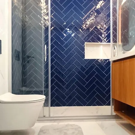 Urla Merkezde Havuzlu Muestakil Hotel Esmirna